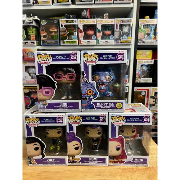 SET OF 5 K-Pop Demon Hunters Funko Pops Huntr/X Jinu Zoey Mira Rumi Derpy Sussie - Picture 1 of 6